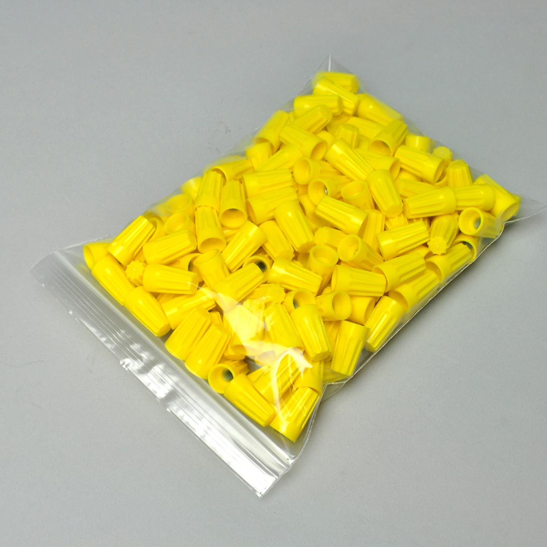 13" x 15" 4 mil Zip Top Reclosable Bags -- 2 Gallon Freezer Size