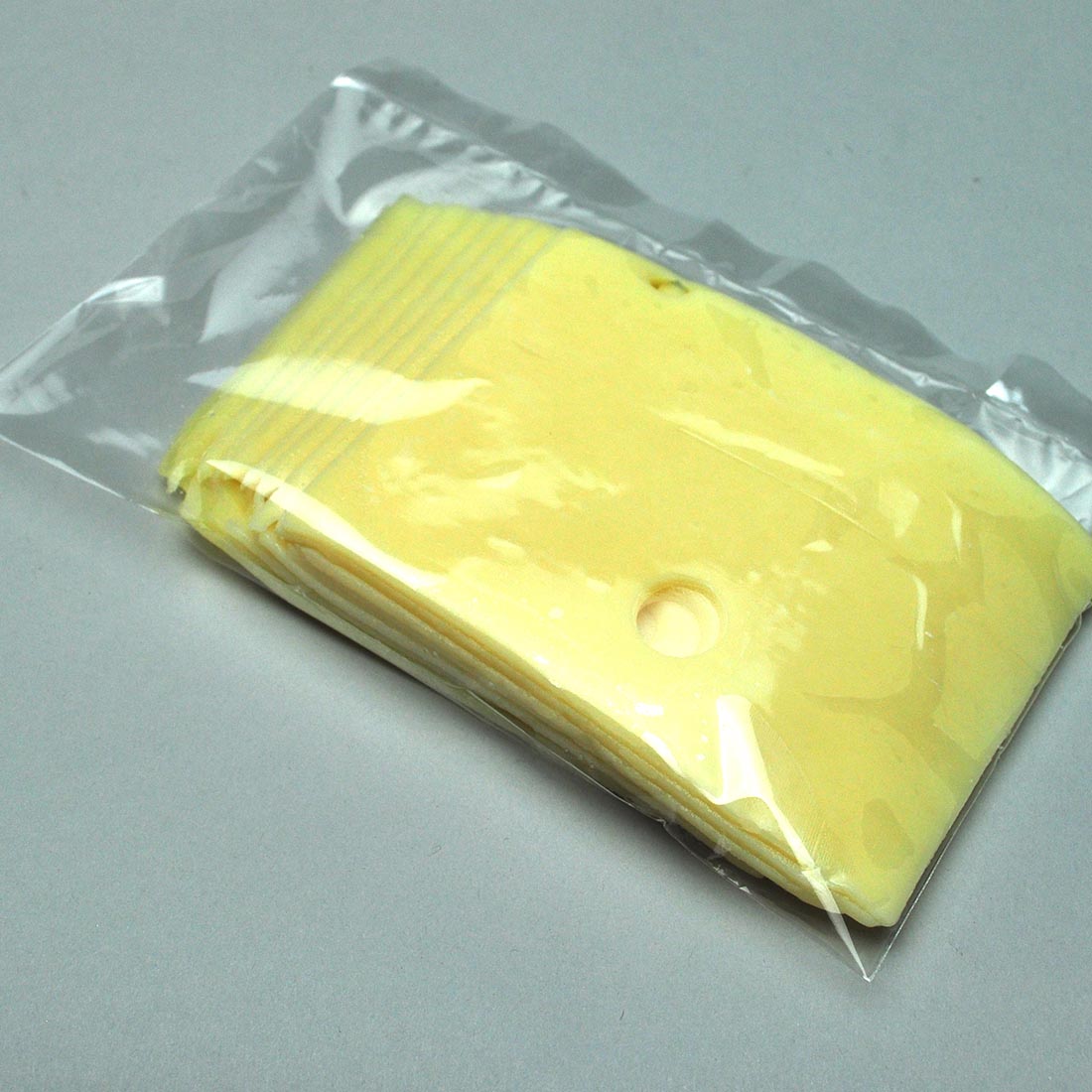 5.75" x 7.75" 1.5 mil Polypropylene Flat Bags